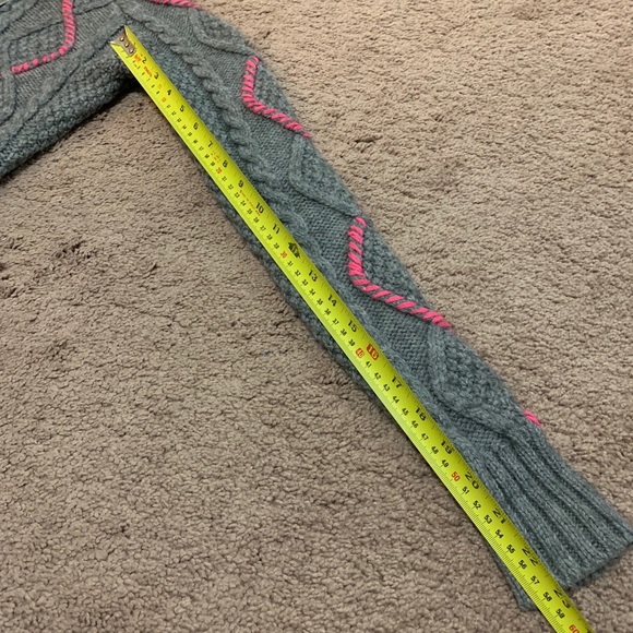 Aritiza TNA zip up sweater - Picture 8 of 9